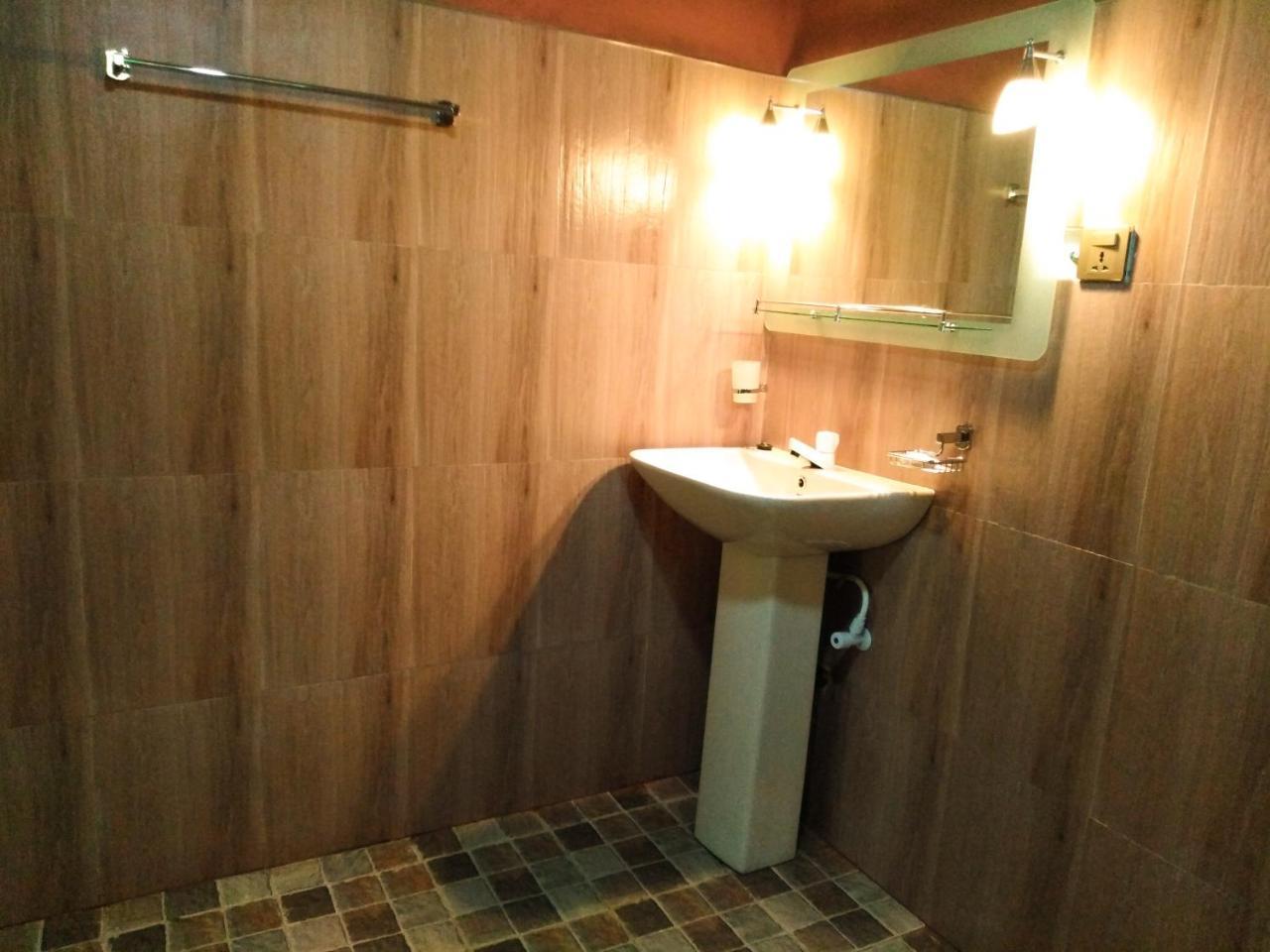 Hotel Lakeside 5*